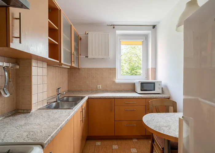 Zabi Kruk - Relax By The River Apartamento